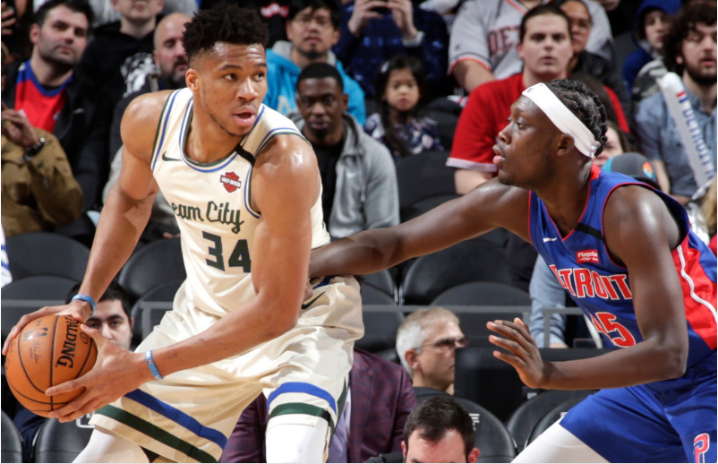 网页版-包含字母哥在老鹰比赛中突破纪录姆巴佩与50激战塞尔维亚队分钟，媒体一致点评：上海海港国际比赛日远射贴柱的词条