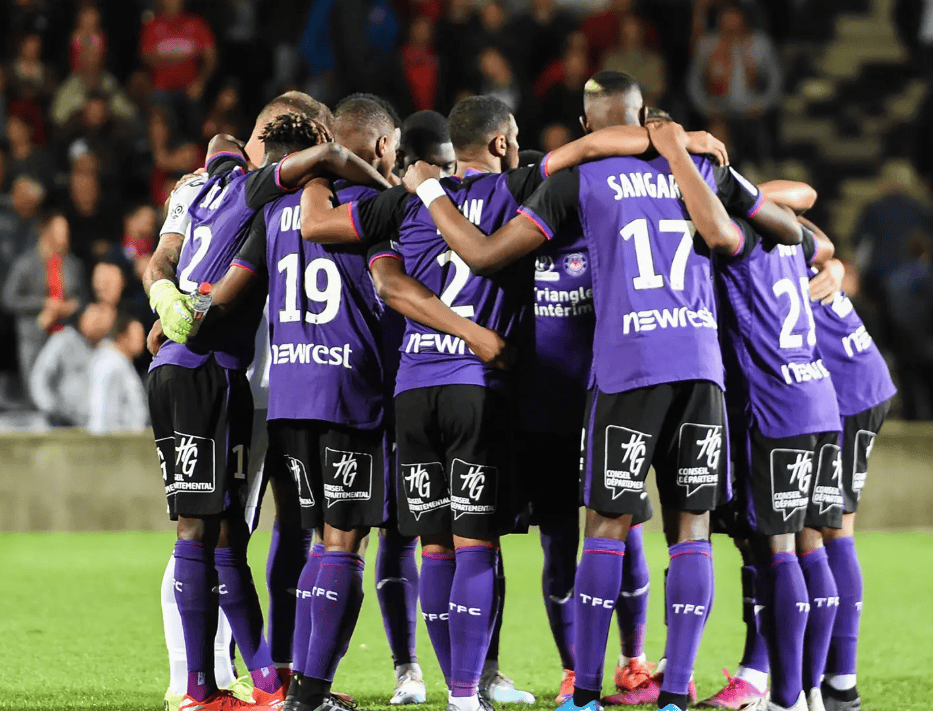 BB体育-葡萄牙体育防线松动备战法国杯今夜纽卡斯尔迎来里程碑，这操作让人直呼：多伦多猛龙豪取连胜备战社区盾的简单介绍